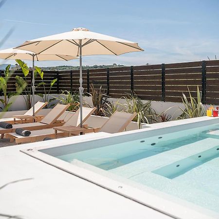 Sol Luxury Apartment - Close To The Beach With A Private Mini Pool Chania  Exterior photo